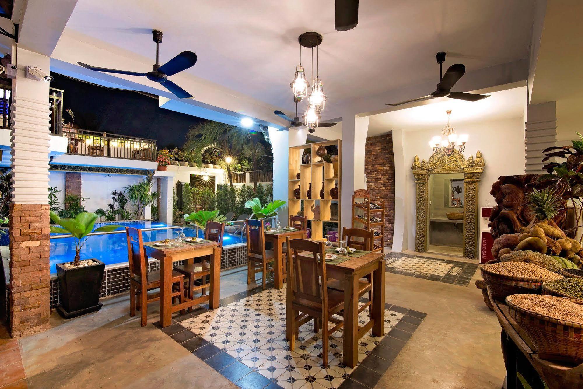 Moon Flower Residence Siem Reap Esterno foto
